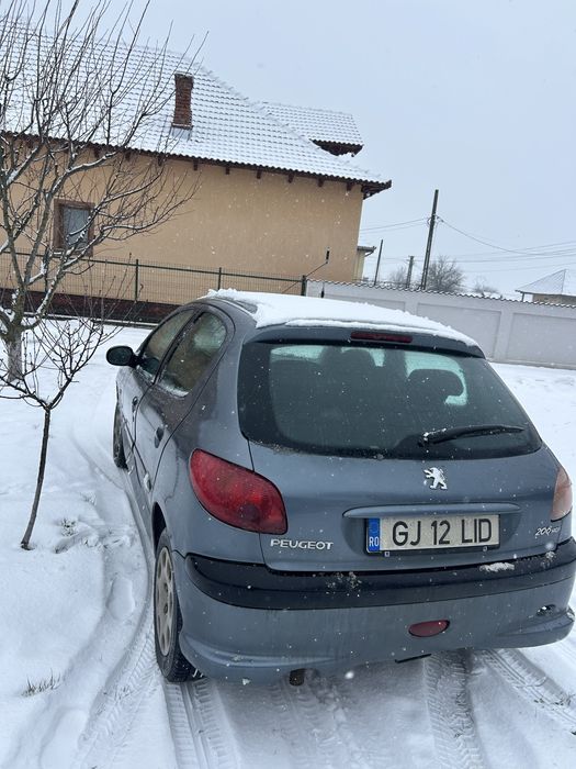Vând peugeot 206