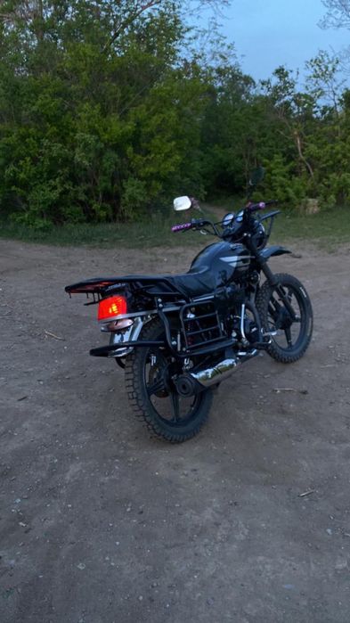 продам мотоцикл gsx suzuki 200