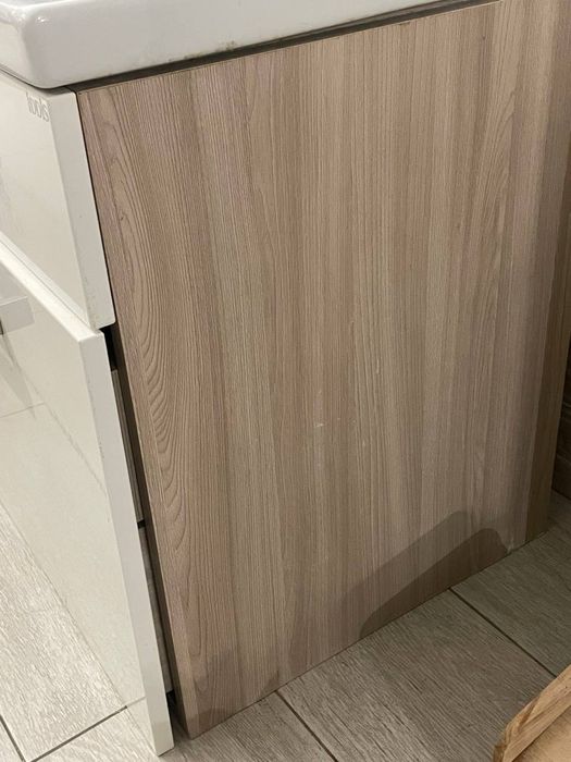 Раковина с ящиками