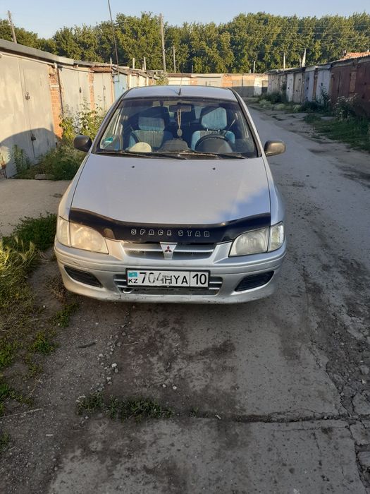 Митсубиси спэйс стар