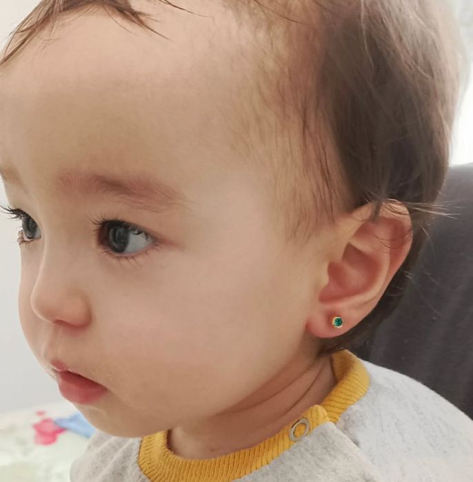 Прокол ушей Studex