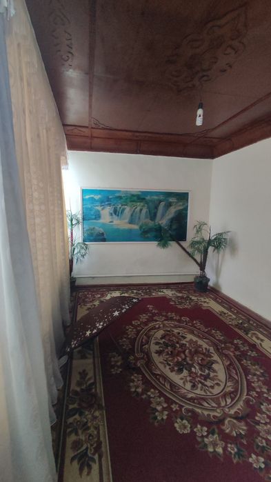 Uy sotiladi 10 soʻtu yangiyoʻl tumani yuksalish maxala