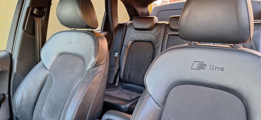Audi Q5 2.0 TDI quattro S-line Panoramic