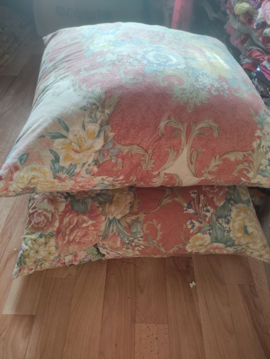 Продам подушки, одеяла, постельное бельё