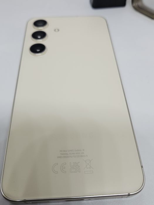 Samsung Galaxy S24 256Gb/8Ram White