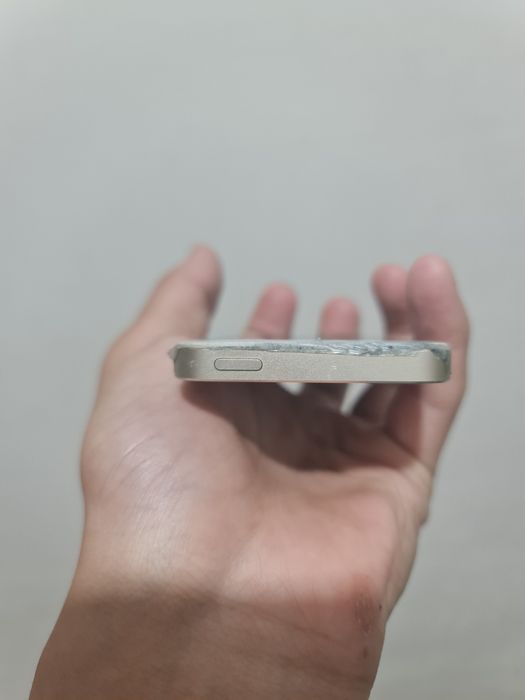 Iphone 5s sotiladi 16gb