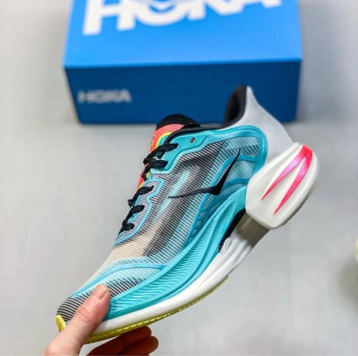 Нови мъжки маратонки Hoka Cielo X1 2.0 налични 41 и 42