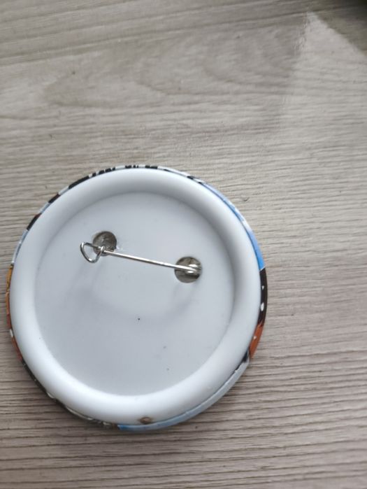 Значок на рюкзак