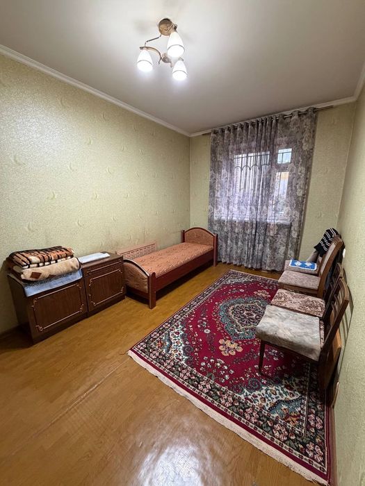 Продаётся 4/5 комн банковская квартира 5/2/5  Чиланзар Ц