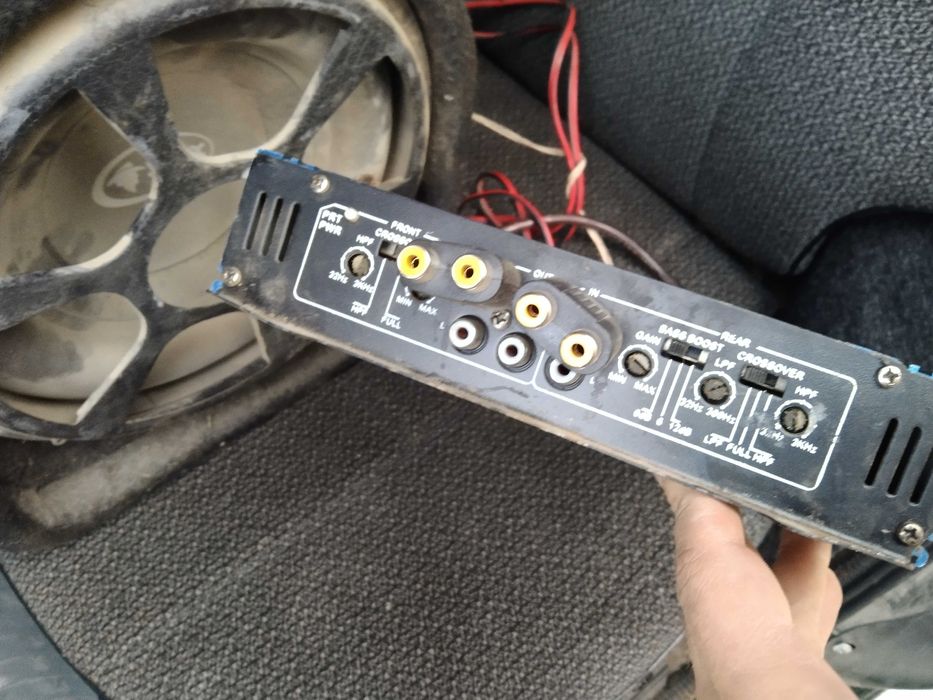 Сабвуфер для авто