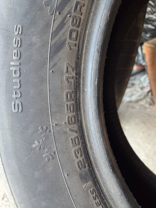 Зимние шины комплект