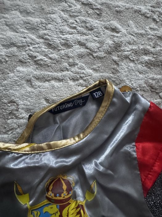 Продам костюм принца (рыцарь )