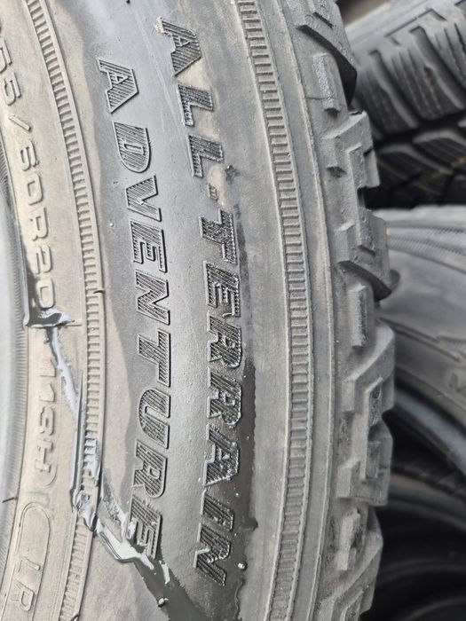 255 60 20 Anvelope All Terrain  Goodyear Dot 44.22