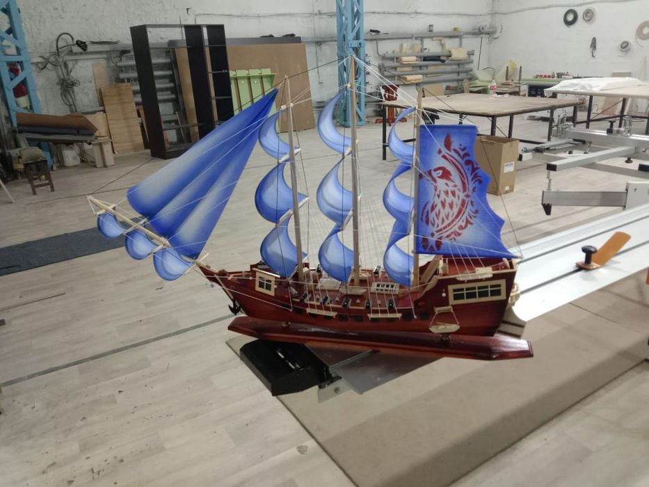 Корабль ручной работы