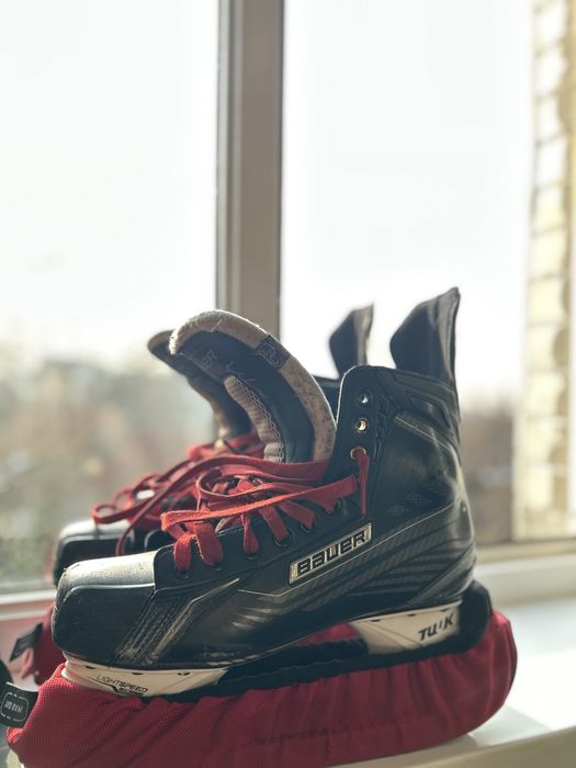 Bauer  44.5 , 9.5D