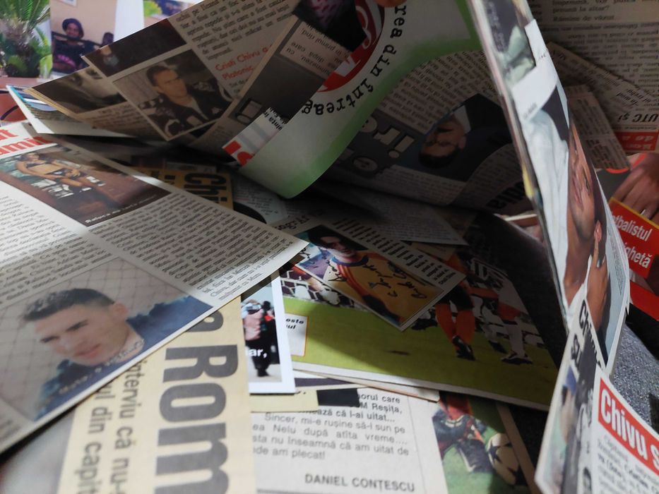 Colectie gigant de articole cu Cristi Chivu