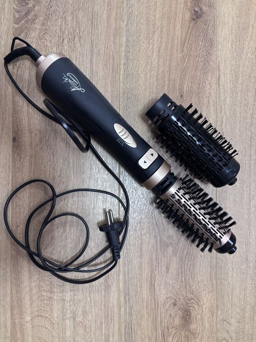 Perie rotativa cu aer cald