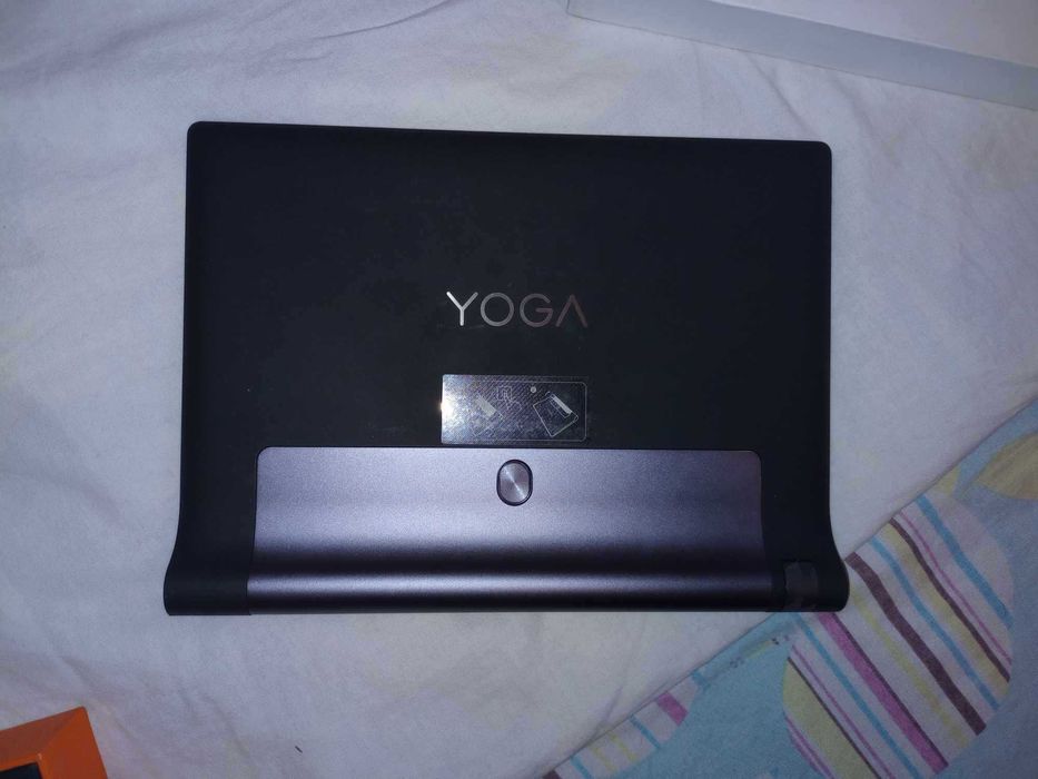 Продавам Таблет Lenovo Yoga Tab 3