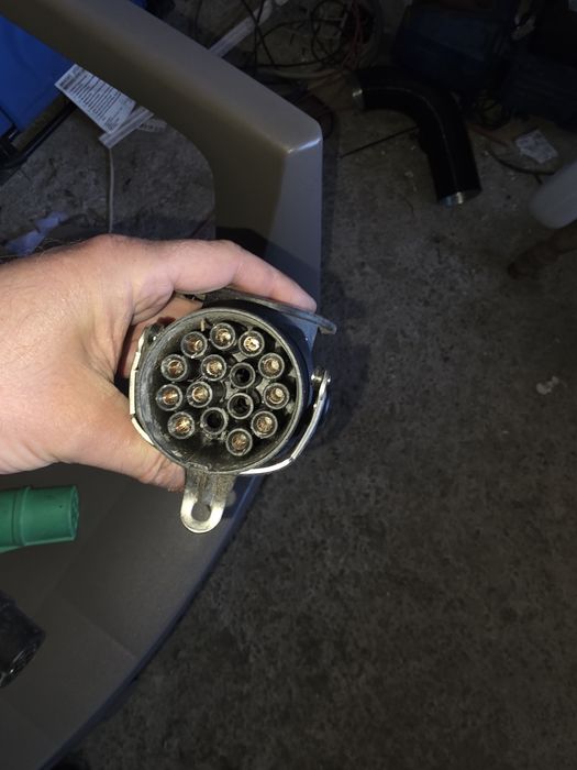 Cablu de lumini camion