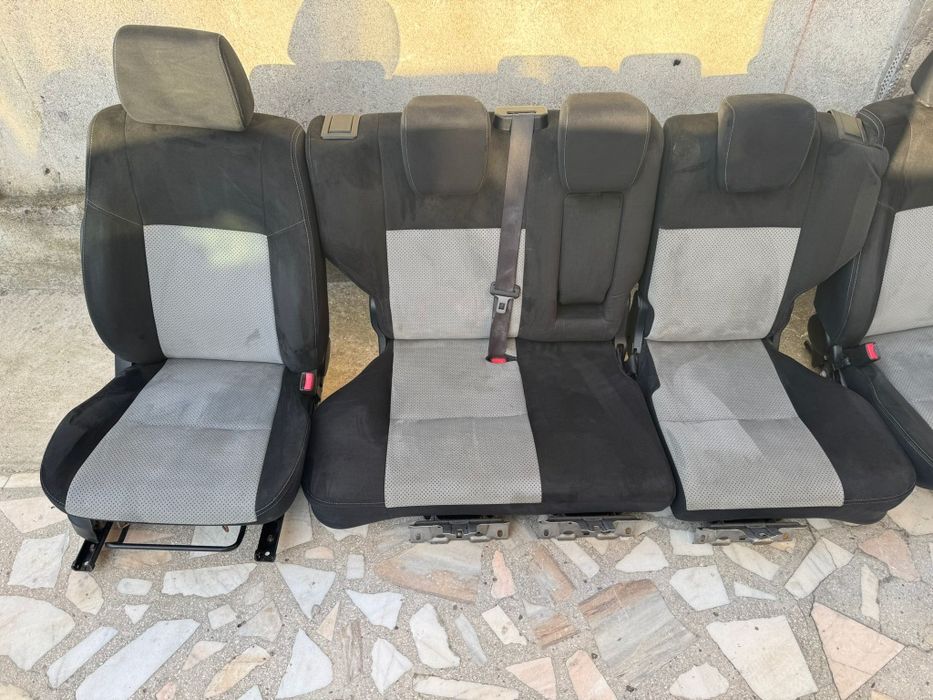 Interior Piele alcantara  suzuki  Gran vitara  nou!!!Fete uși /Scaunele fata cu incazire