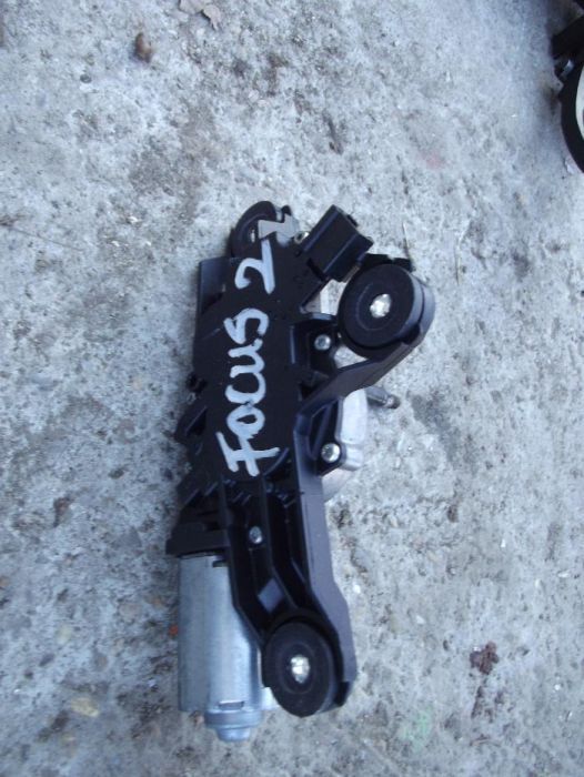 Motoras stergatoare Ford Focus 2 fata spate haion dezmembrez focus 2