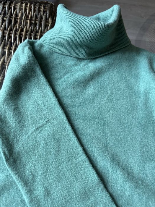 Вълнено поло Beneton в размер xs