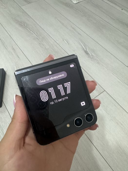 Продам Samsung Galaxy Z Flip 5