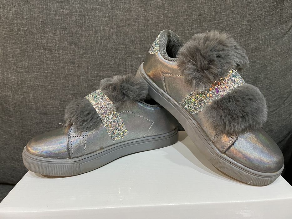 Детски маратонки и обувки