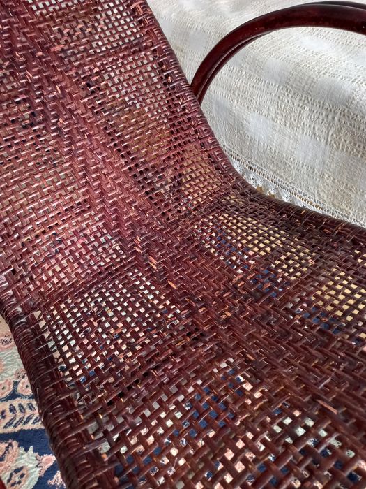 Лежанка - люлеещ се стол, състояние - отлична