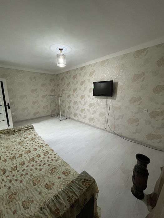 Срочно сдаётся квартира рядом с метро киёт на 5 массиве куйлюк