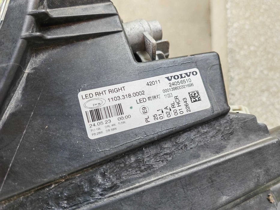 Фарове Volvo FH5 LED / Фарове Волво ФХ5 23г. Фар Volvo FH5 Оригинални