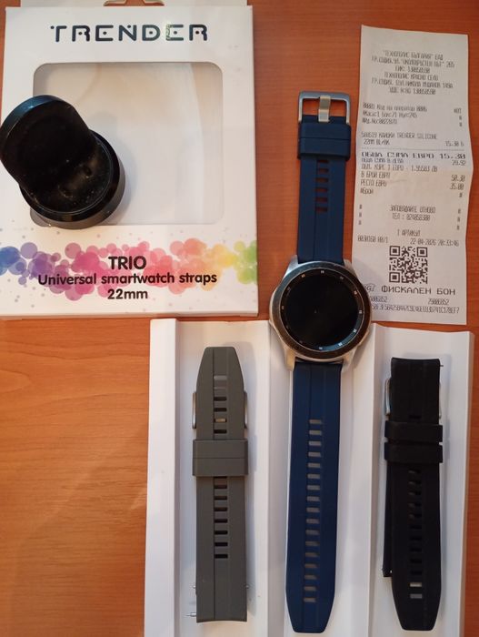 Samsung Watch.  Model - SM-R800