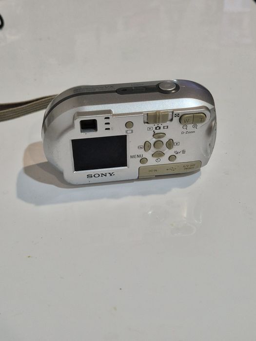 Aparat foto/ camera digitala Sony