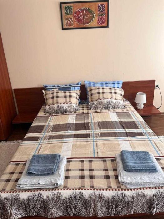 Дава се под наем Двустаен апартамент в Варна, Бриз - 85 кв.м за 400 € - Снимка #12