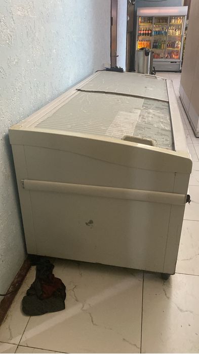 Морозильник 800 л бу