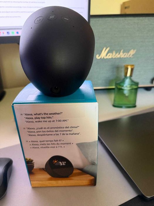 Amazon Echo Spot (2024) - negru - desigilat, nefolosit