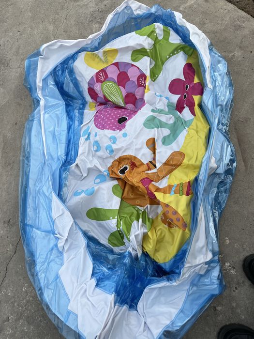 Продам бассейн надувной