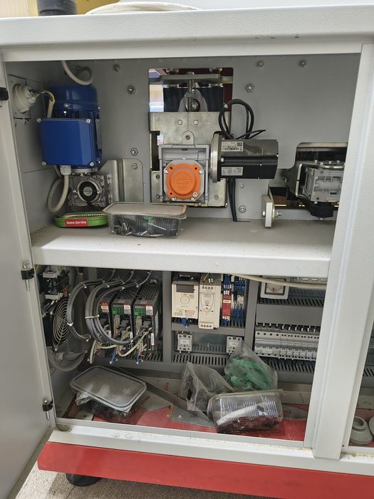 Masina ambalat FLOWPACK Victoria 600 DM