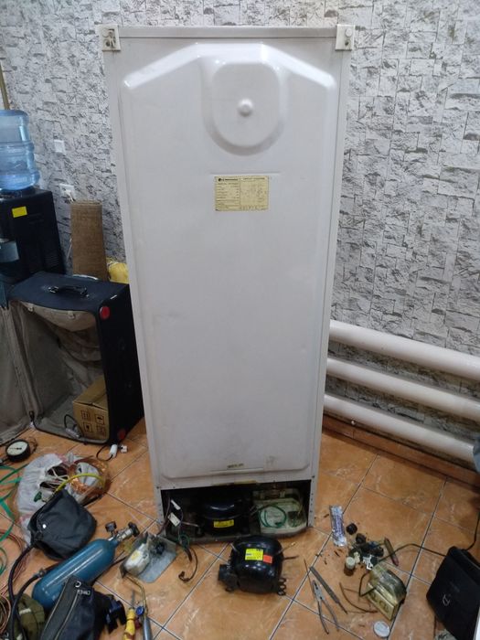 Попровам холодильник