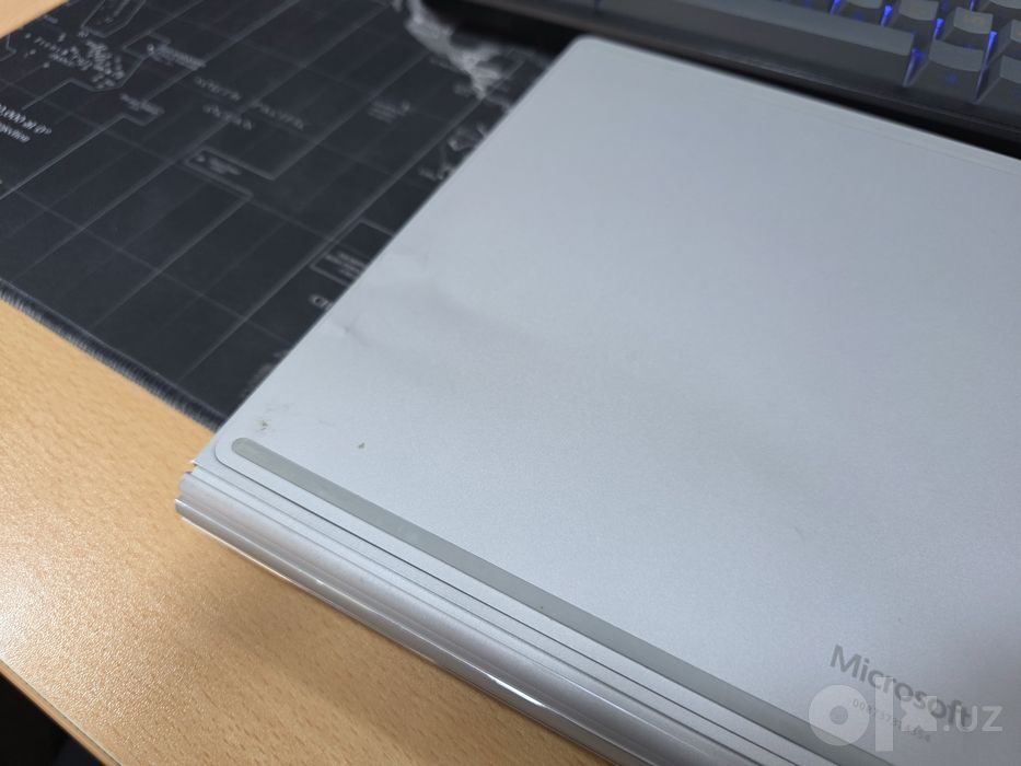 Microsoft Surface book 3 i7 13,5"