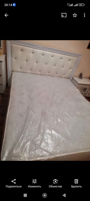 Продаю б/у спальный гарнитур