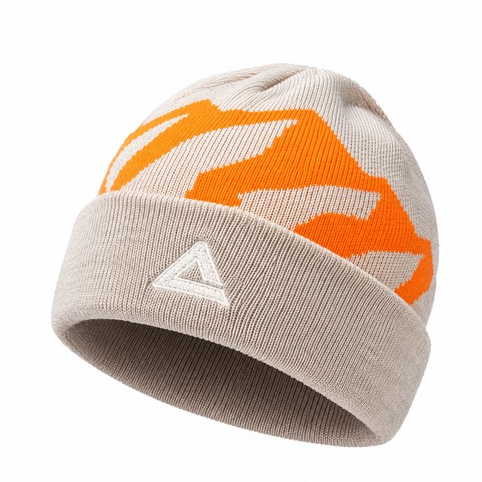 шапки Peak новые осталось не много