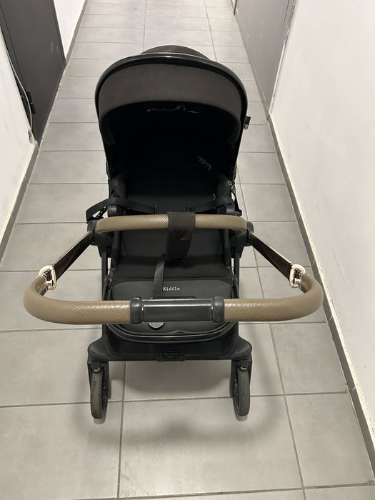 Коляска прогулочная Kidilo