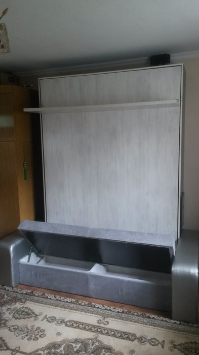 Продам кровать-диван купе