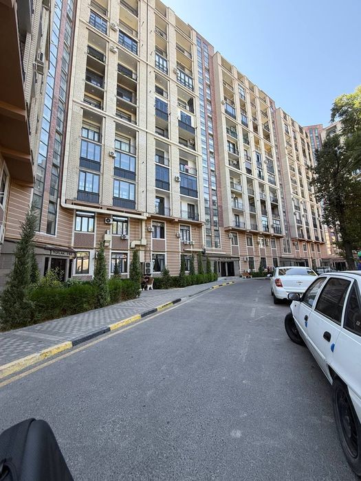 Продается квартира Дуплекс в Яккасарайском районе Шотта Руставели 3*4к