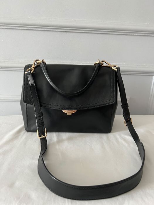 Продам кожаную сумку Michael Kors оригинал