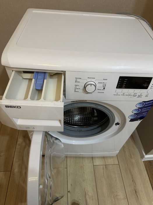 Продам стиральную машину