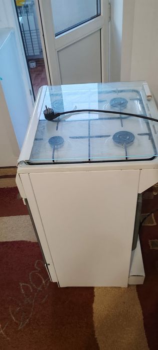 Продам Газ плиту б/у