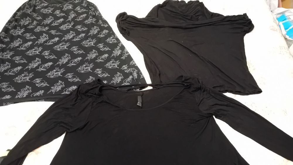 Потници с черепи