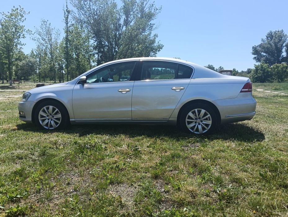 VOLKSWAGEN Passat 2011 — imagine 5